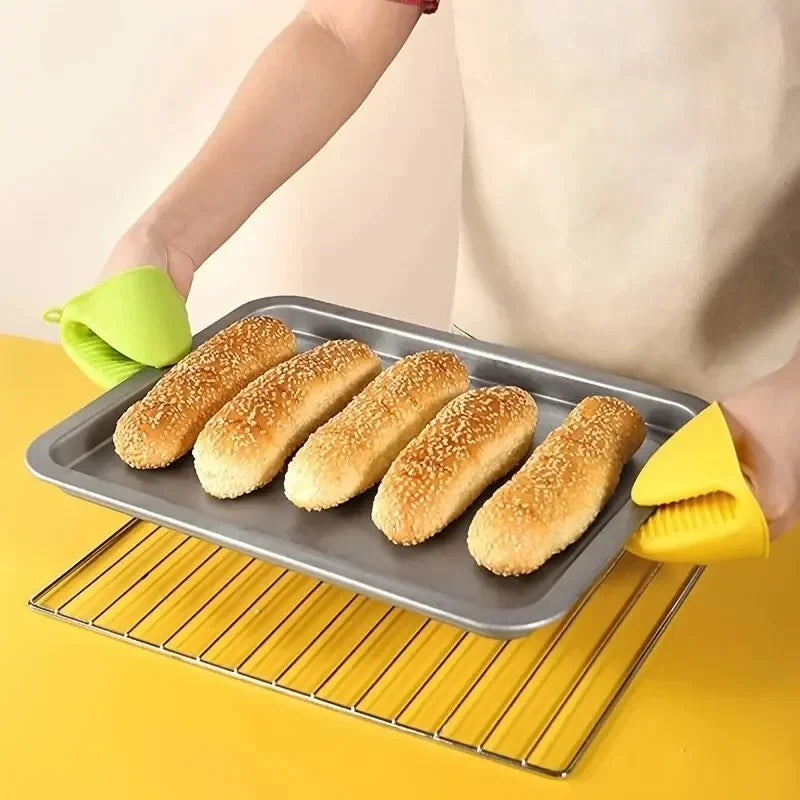 2-Piece Silicone Oven Mitt Clips