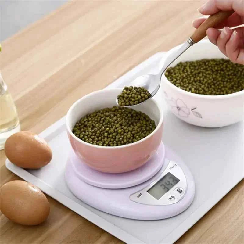 5kg Digital Kitchen Scale - close-up detail and material