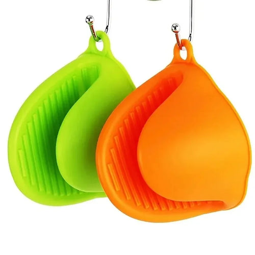 2-Piece Silicone Oven Mitt Clips - lifestyle use in small kitchen or home
